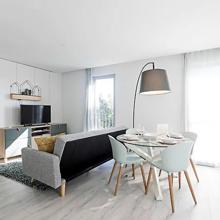 Apartamento Stylish Flat W/ Gym & Parking By Lovelystay