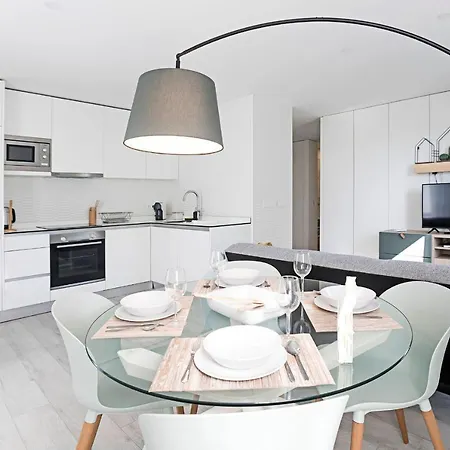 Apartamento Stylish Flat W/ Gym & Parking By Lovelystay